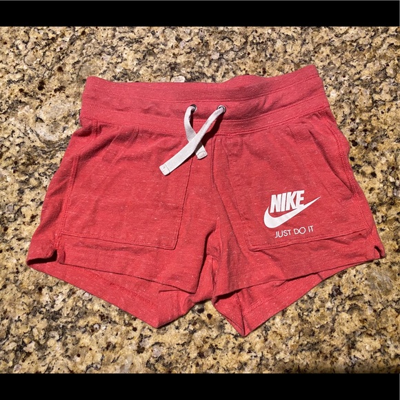 Nike Pants - Nike women’s shorts